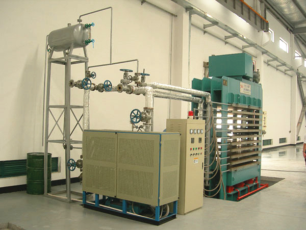 電加熱導熱油爐-熱壓機加熱現場